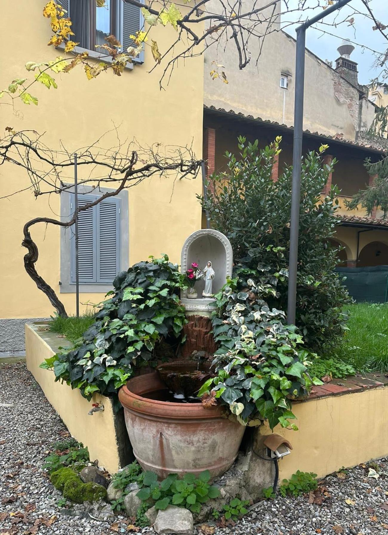 New Generation Hostel Florence Extérieur photo
